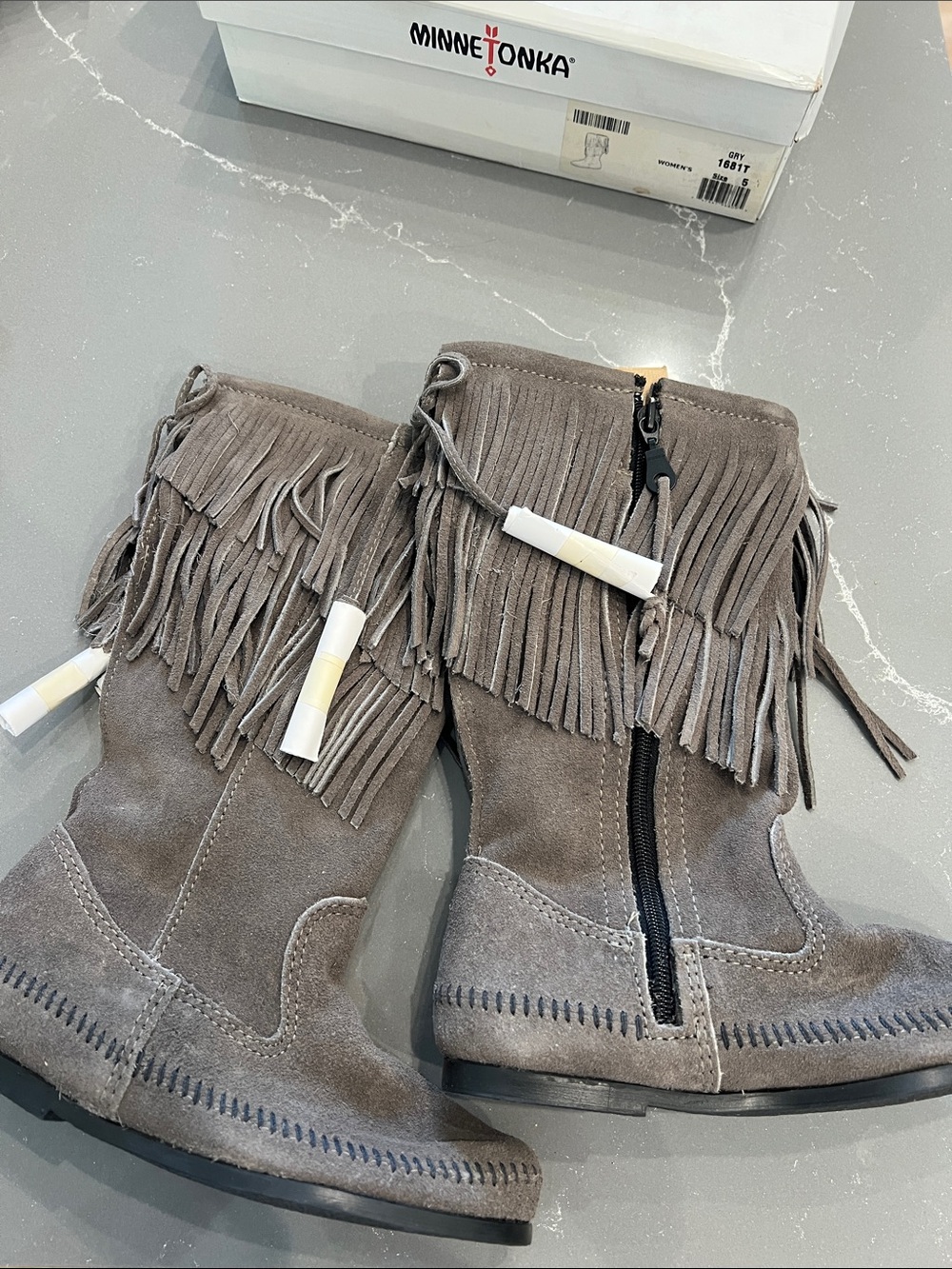 Minnetonka Gray Suede Fringe Boots with Side Zipper US Women’s 5
